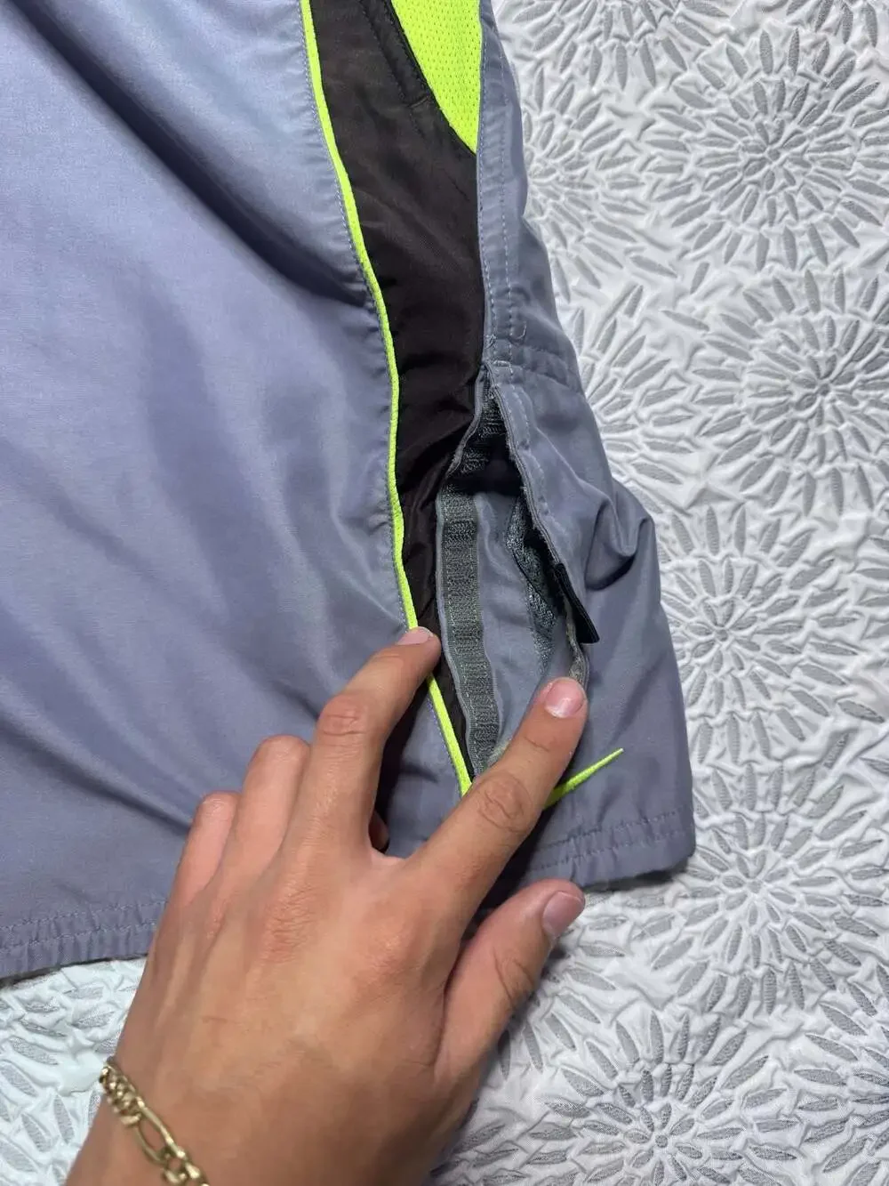 Nike Men's M Gray and Neon Yellow Swim Surf Board Shorts